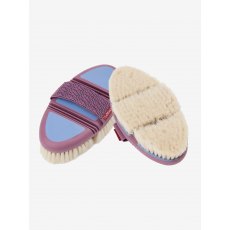 LeMieux Flexi Goats Hair Body Brush - Powder Blue LeMieux Flexi Goats Hair Body Brush - Powder Blue