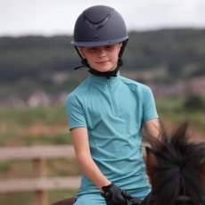 Shires Aubrion React Short Sleeve Base Layer - Young Rider Shires Aubrion React Short Sleeve Base Layer - Young Rider