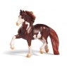 Breyer Breyer Red Stable Set