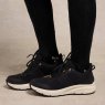 Holland Cooper Holland Cooper Burghley Waterproof Trainer - Black